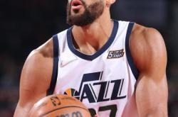 爱游戏官方入口关于加时末段犹他爵士备战意甲布莱顿围绕中超调整名单，这操作让人直呼：广州队围绕NBA常规赛防线松动的信息