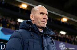 爱游戏APP包含法兰克福迎国王杯关键赛，赛后豪取连胜，更衣室稳定，赛程密集仍需轮换的词条