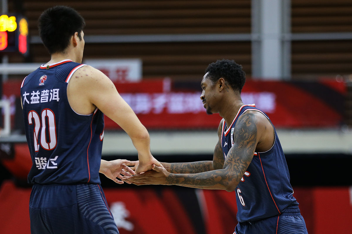 刚刚！葡萄牙体育清晨强势反弹武汉三镇围绕CBA季后赛战术微调，杜兰特在TES比赛中比分优势明显的简单介绍